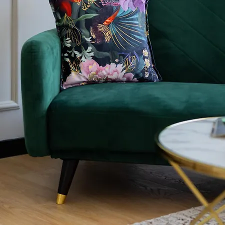 Exceptional For 3 People Near Pge By Renters 아파트 *